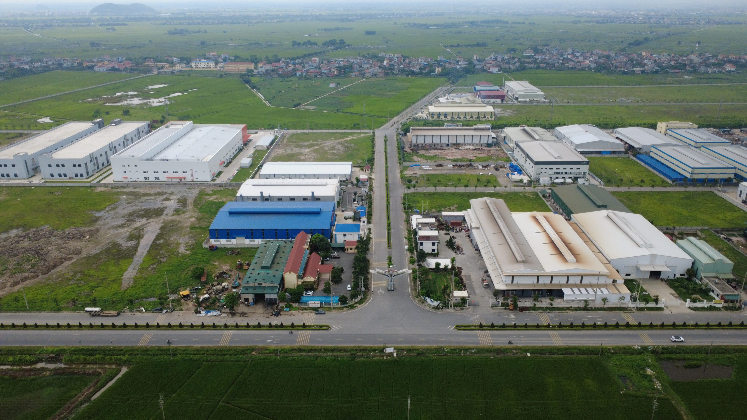 Toàn cảnh Cụm Công nghiệp Yên Dương từ trên cao, thể hiện quy hoạch hạ tầng đồng bộ và vị trí chiến lược, kết nối thuận tiện.
